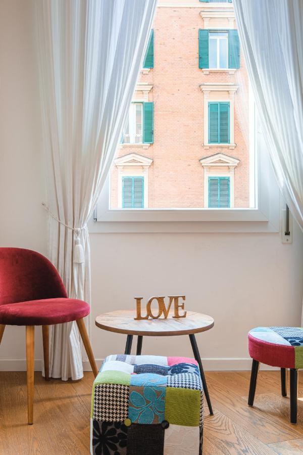 Tempobiancosuites Bologna Esterno foto