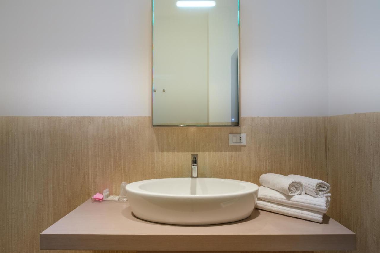 Tempobiancosuites Bologna Esterno foto
